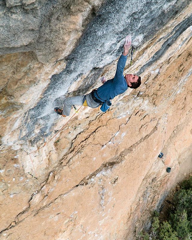 15-тият катерач в престижния “Клуб 9b” – Мати Хонг изкатери “Fight or Flight”!