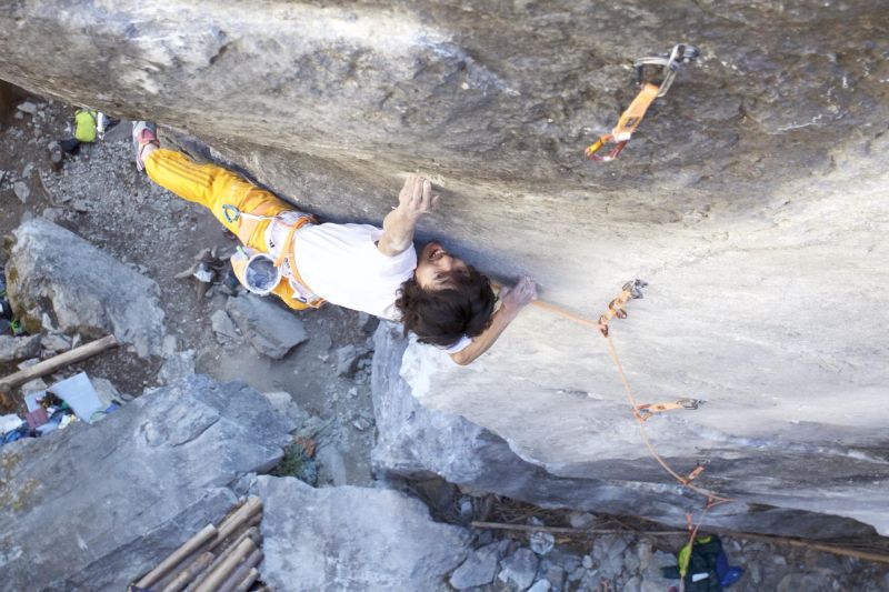 Шестима катерачи имат минимум по два тура 9b