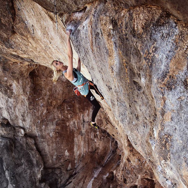 Отново интересно и първо женско изкатерване