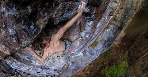 Активизиране на скали на топ катерачите