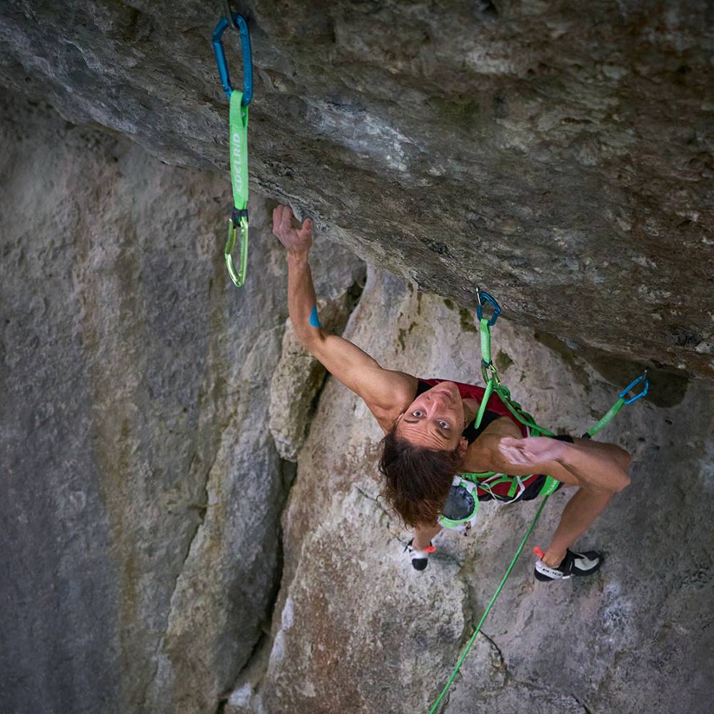 Първа дама по “Action Directe”*: Мелиса льо Неве